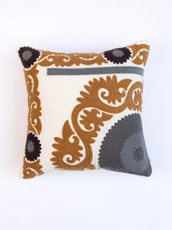 crewel embroidery designs kashmiri embroidery kashmir home decors suzani embroidered cushions