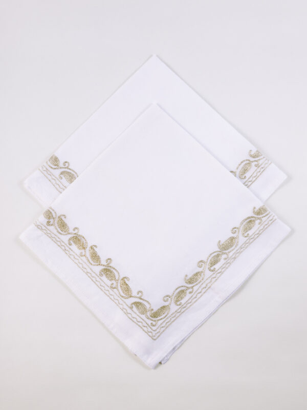 luxurious dining accessories, elegant table linens, high-quality embroidered napkin set of 4